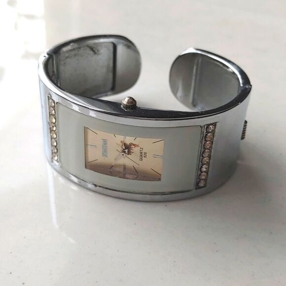 Xinhua stainless steel watch - Picture 1 of 4